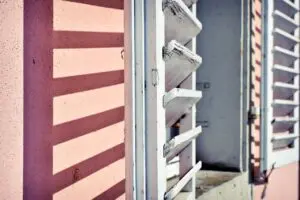 Lire la suite à propos de l’article Que faire avec de vieux volets